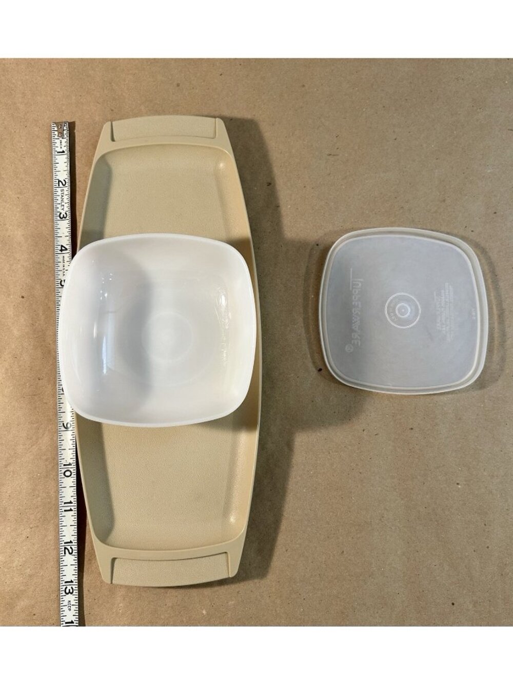 Vintage Tupperware Serve-Ette- Almond Tray w/White Bowl and Lid #771 - Picture 2 of 3